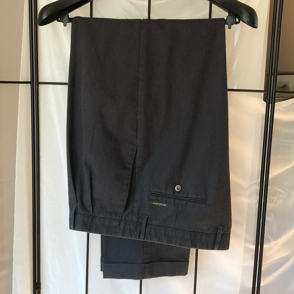 DOCKERS’ Class A, W38 L34